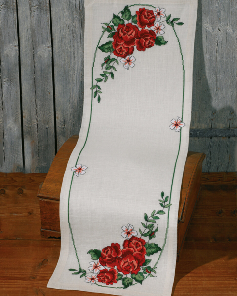 Stickpackung Rote Rosen 35 x 111 cm