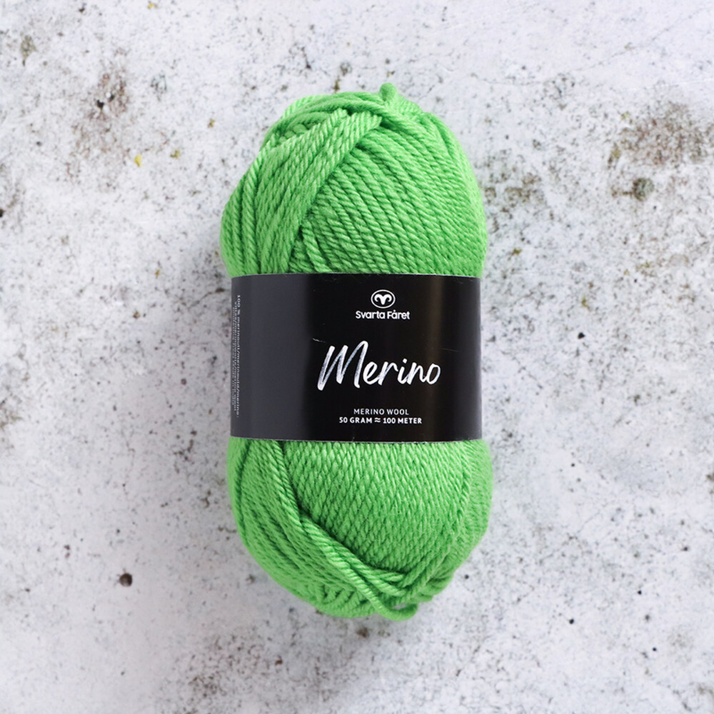 Svarta Fåret Merino 13 Grüner Sittich