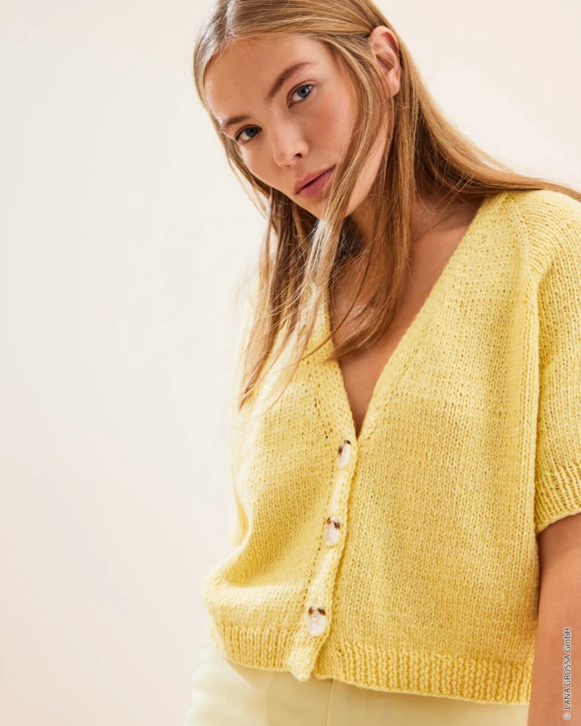 9231018_M4 Modell 04 – Lookbook 18: Raglanjacke