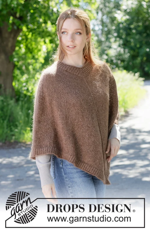272-19 Forest Fall Poncho by DROPS Design — 3