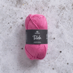 Svarta Fåret Tilda 48 Fuchsia